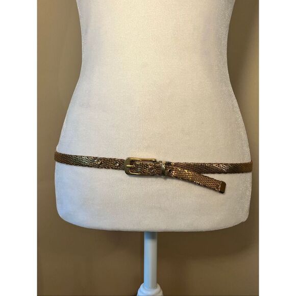 Vintage Gold Tone Brass Fish Scale Metal Belt - Picture 6 of 6